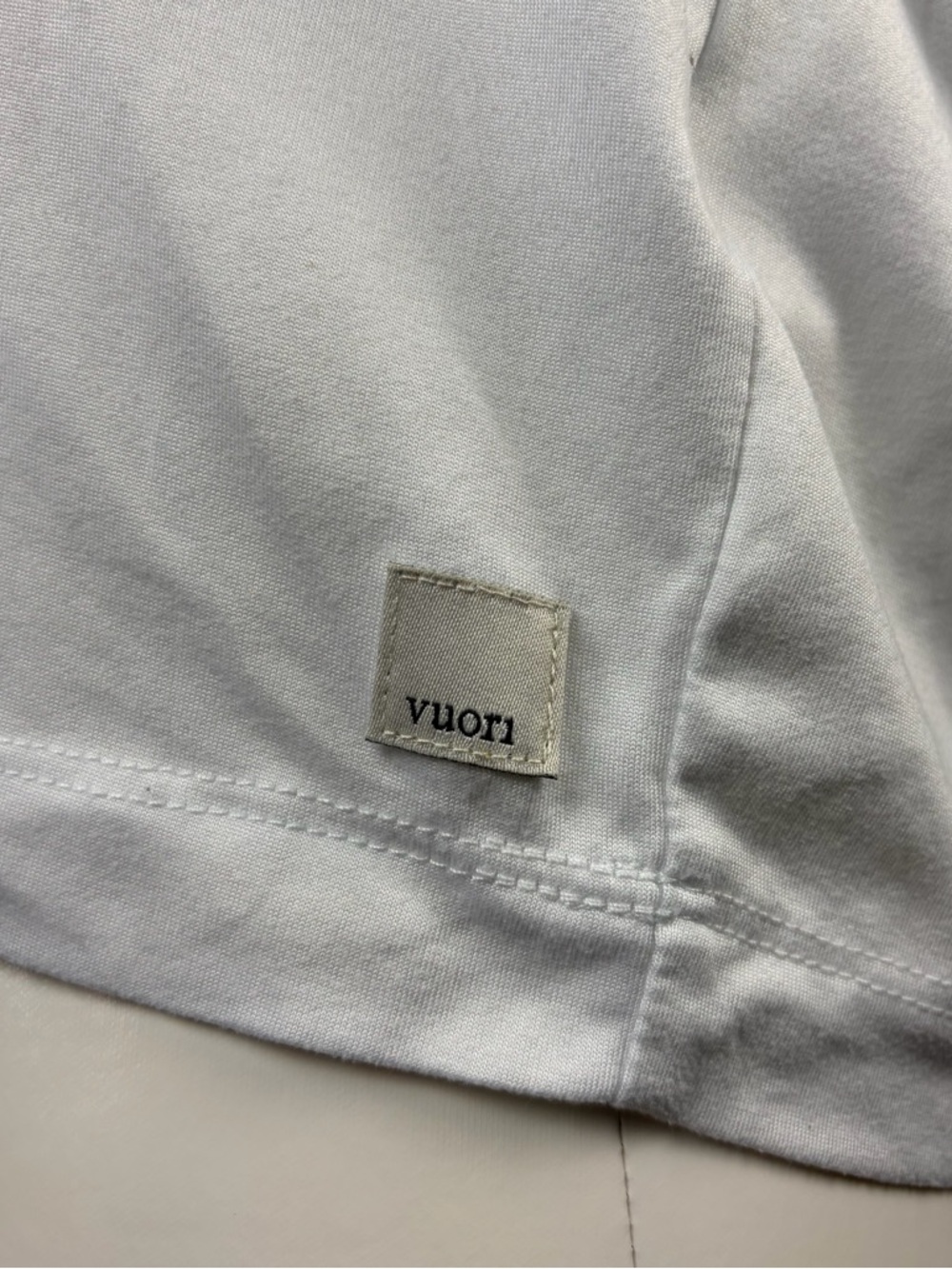 Vuori Women's Energy Short Sleeve Crew Tee in White - Picture 4 of 10